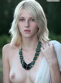 Hot Naked Teens - Teen Nude Photo Gallery, Teen Lesbian Galleries